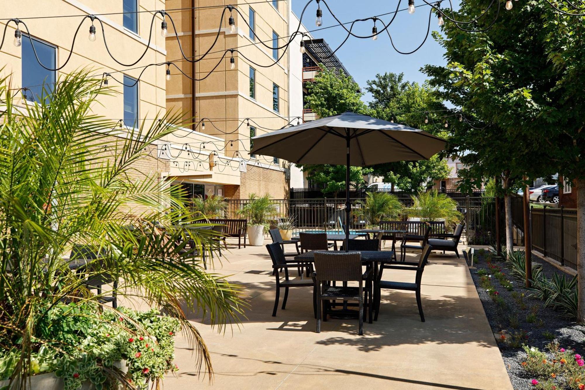 Ambassador City, Autograph Collection Hotel