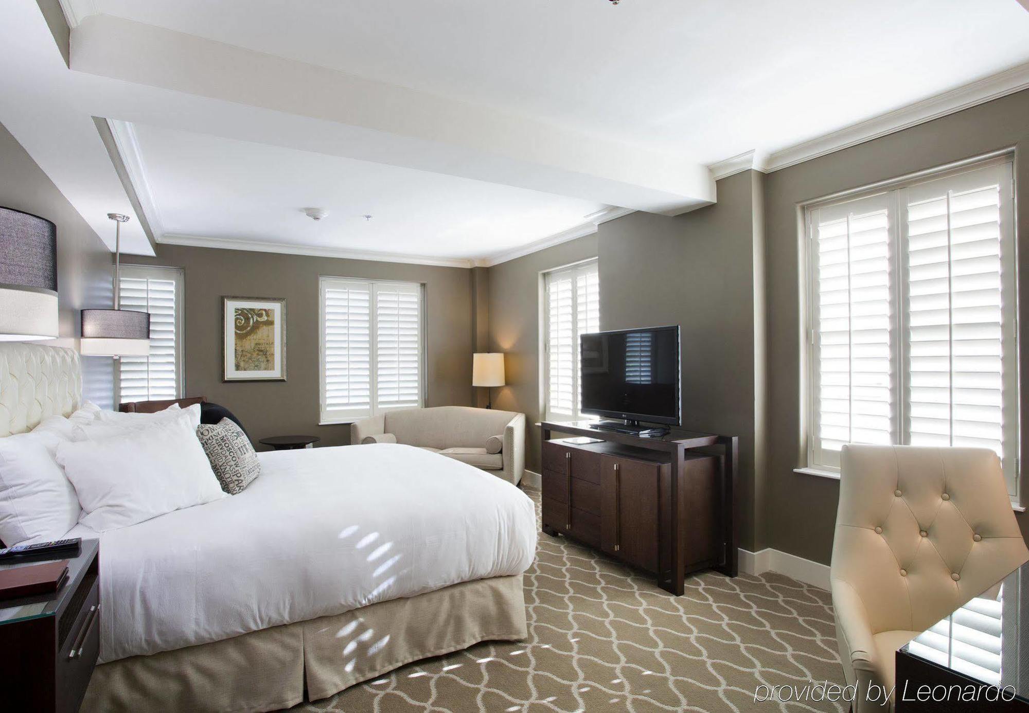 Ambassador City, Autograph Collection Hotel Oklahoma City